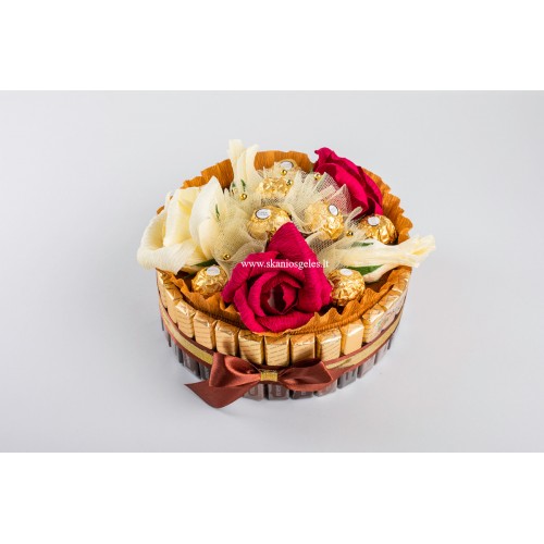 Royal Premium - tortas iš saldainių Skanios gėlės